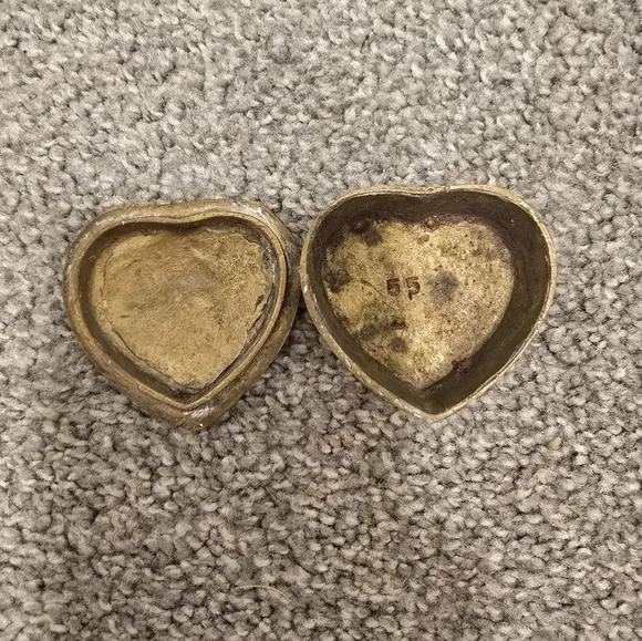 LOVE Brass Trinket Box Vintage - Picture 4 of 8